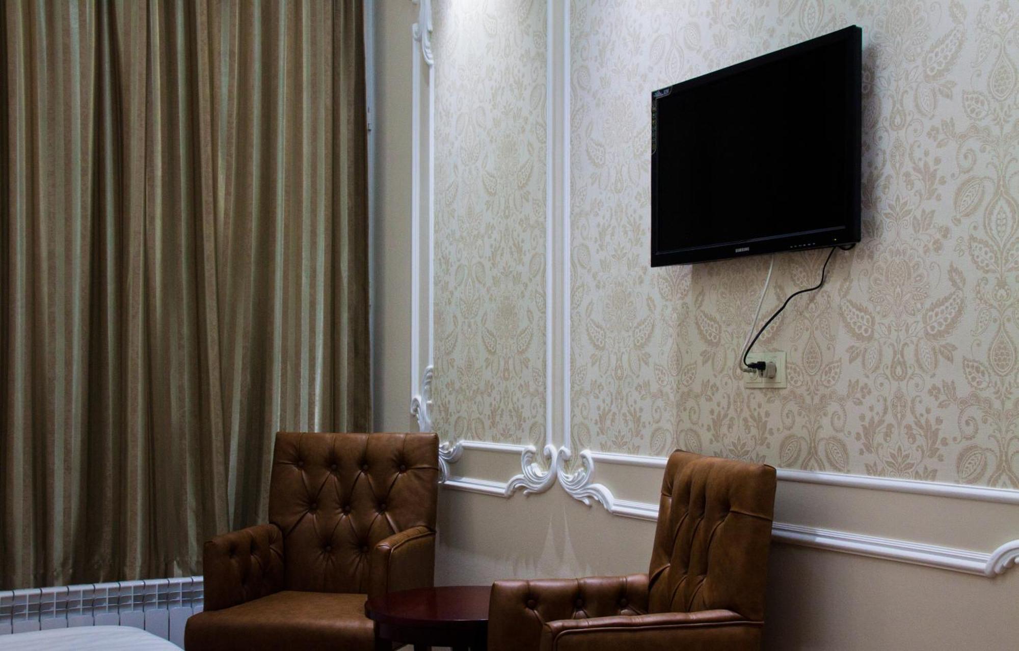 Sky Luxe Hotel Akmola Esterno foto