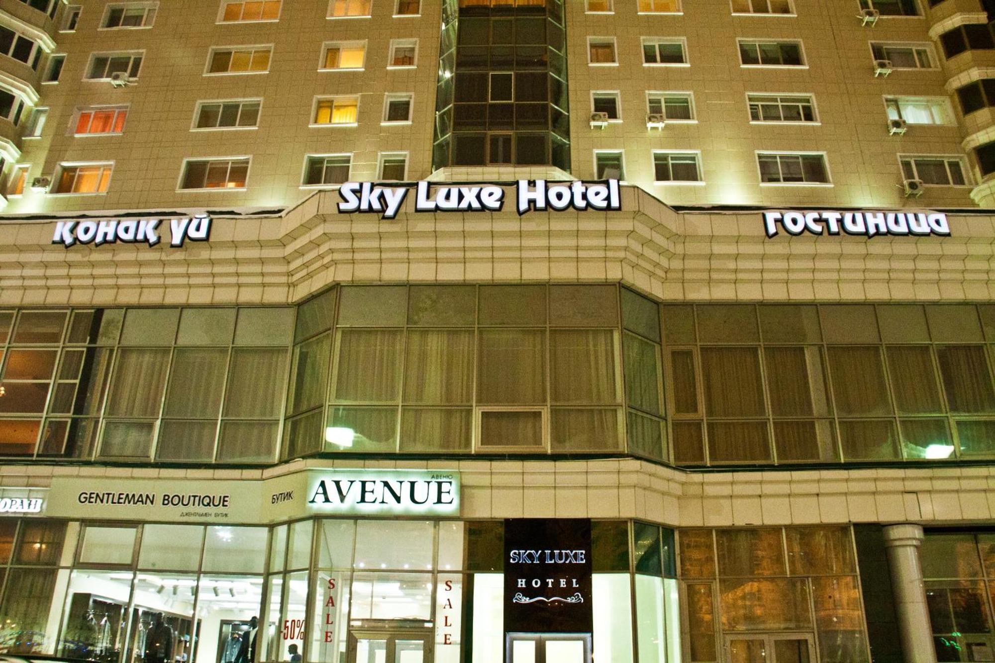Sky Luxe Hotel Akmola Esterno foto