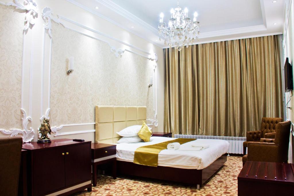 Sky Luxe Hotel Akmola Esterno foto